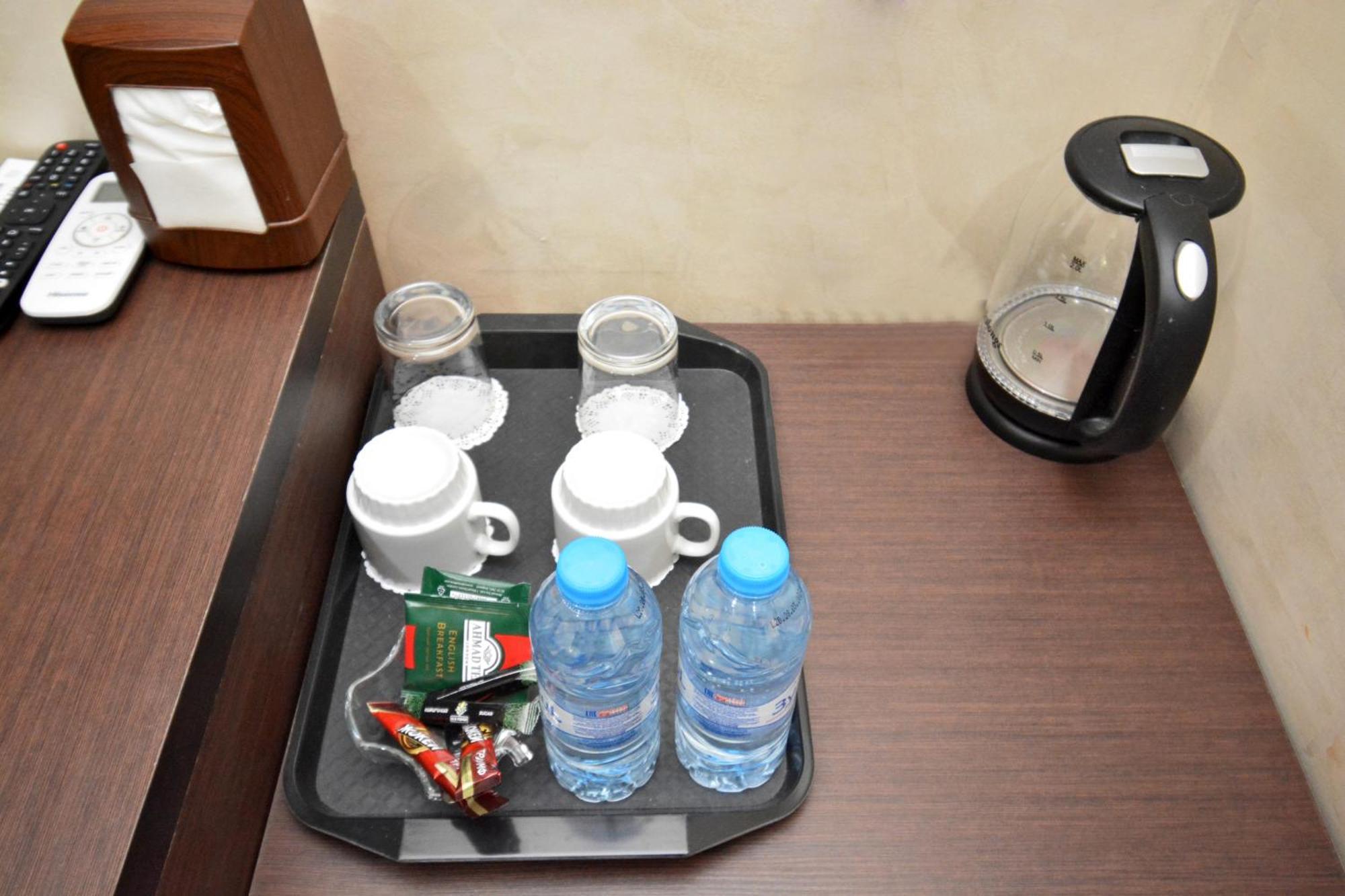 Hotel Partiez เยเรวาน ภายนอก รูปภาพ